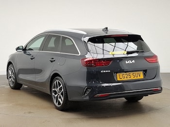 Used Kia Ceed 2025 for sale - 78032916: Photo