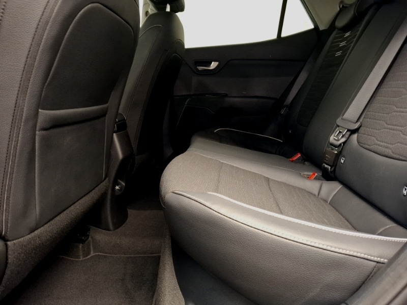 Used Kia Stonic 2021 for sale - 76188312: Photo 6