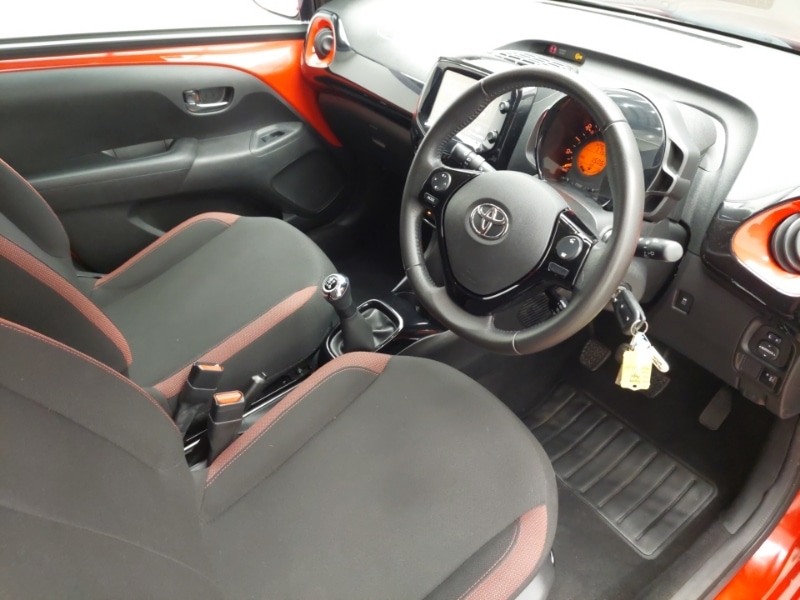 Used Toyota AYGO 2017 for sale - 76135220: Photo 13