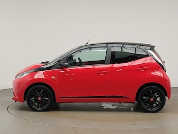 Used Toyota AYGO 2017 for sale - 76135220: Photo