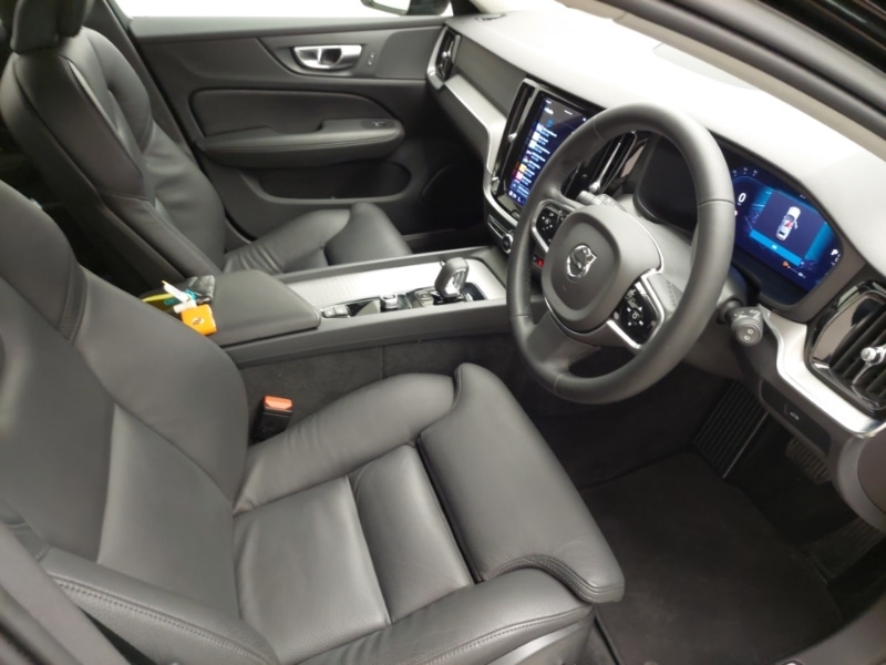 Used Volvo V60 2023 for sale - 76954868: Photo 13