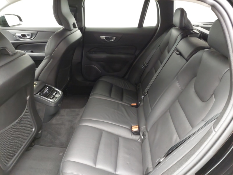 Used Volvo V60 2023 for sale - 76954868: Photo 6