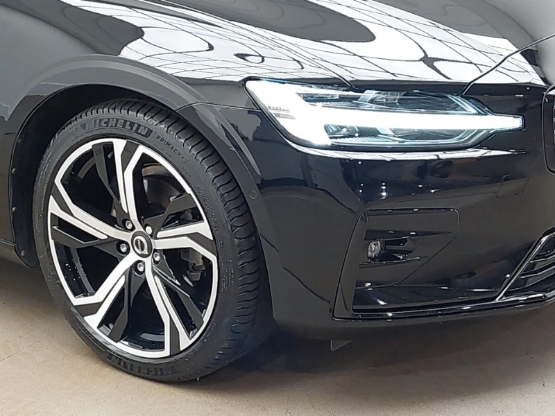 Used Volvo V60 2023 for sale - 76954868: Photo 9