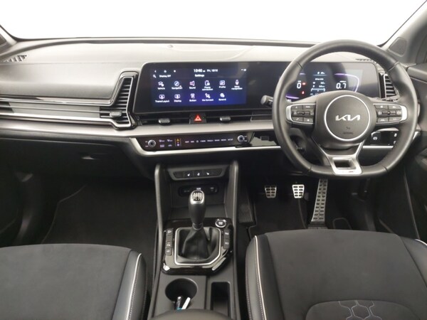 Used Kia Sportage 2023 for sale - 76233517: Photo 2