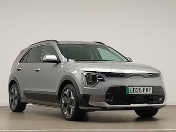 2025 - 150kW 4 65kWh 5dr Auto