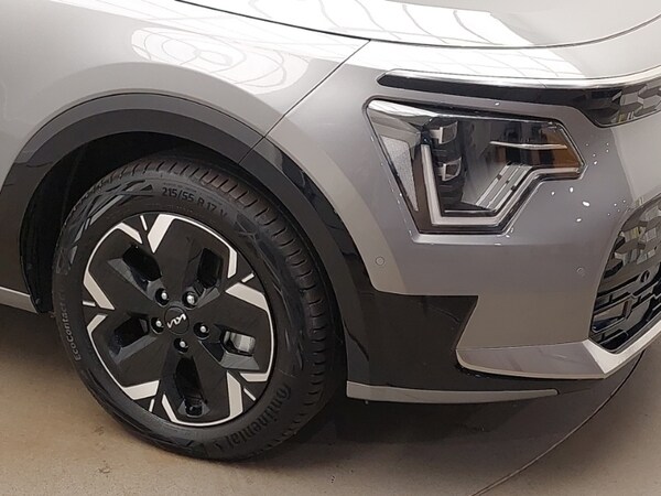 Used Kia Niro 2025 for sale - 76301651: Photo 9