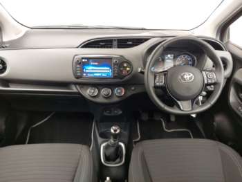 Used Toyota Yaris 2018 for sale - 75229494: Photo