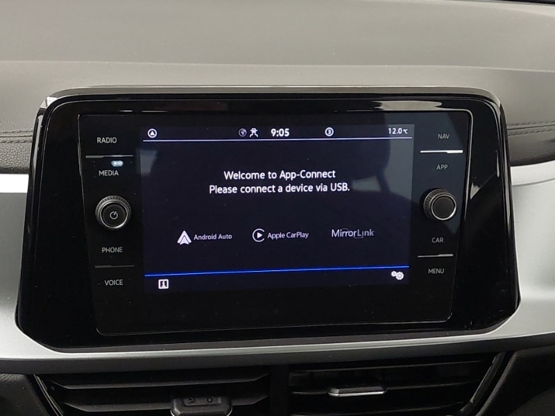 Used Volkswagen T-Roc 2023 for sale - 76795275: Photo 11