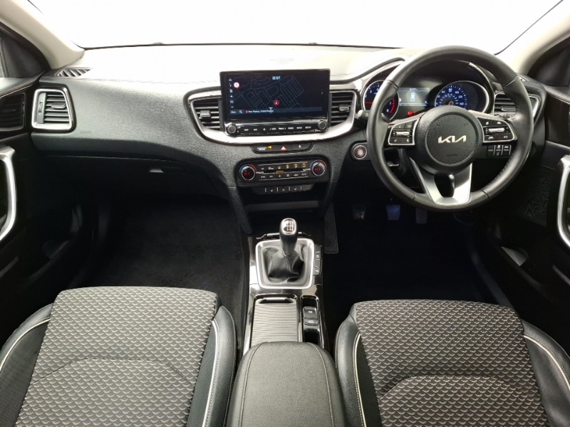 Used Kia Ceed 2025 for sale - 77475880: Photo 2