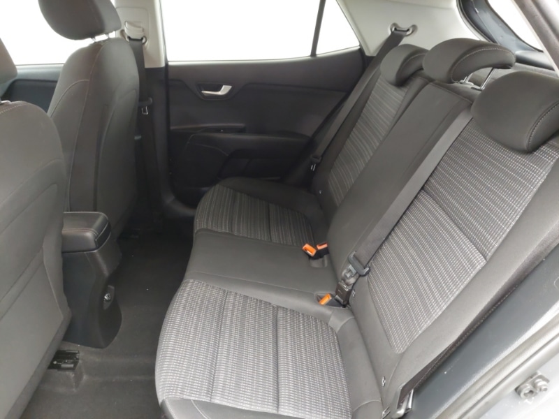 Used Kia Stonic 2022 for sale - 76533160: Photo 6