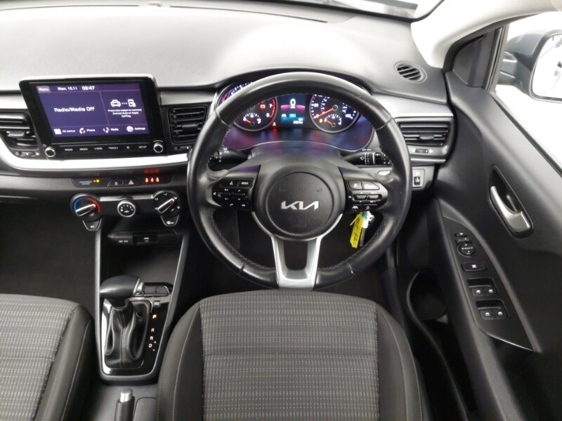 Used Kia Stonic 2022 for sale - 76533160: Photo 7