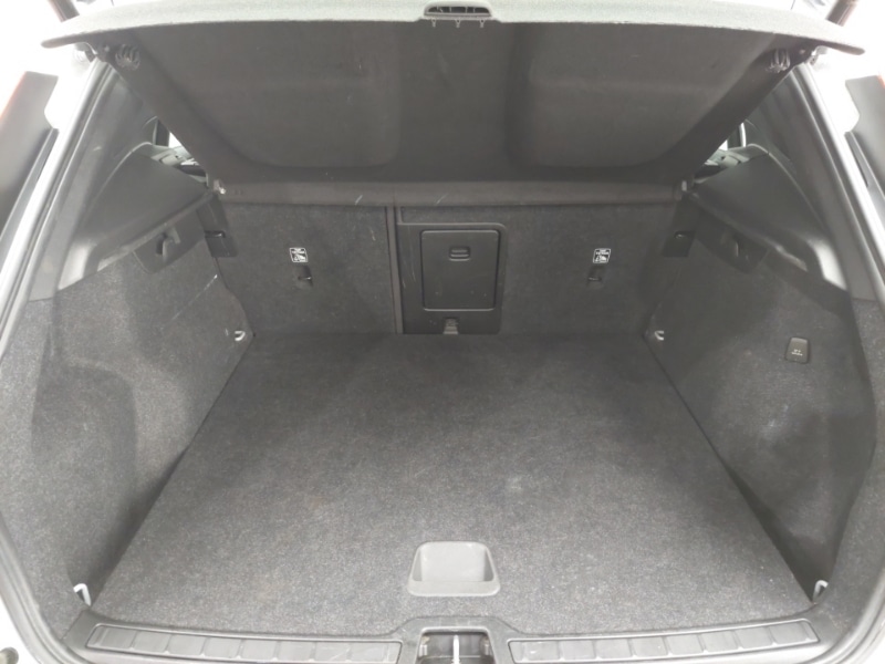 Used Volvo XC40 2021 for sale - 77299956: Photo 8