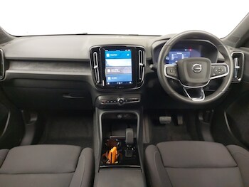 Used Volvo XC40 2023 for sale - 77852396: Photo