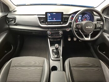 Used Kia Stonic 2023 for sale - 76450718: Photo