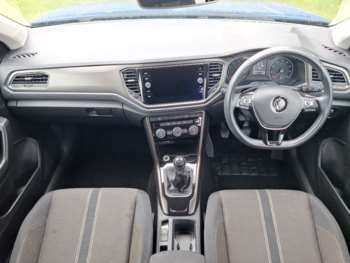 Used Volkswagen T-Roc 2018 for sale - 75193109: Photo