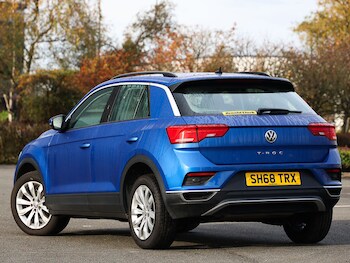 Used Volkswagen T-Roc 2018 for sale - 77070082: Photo