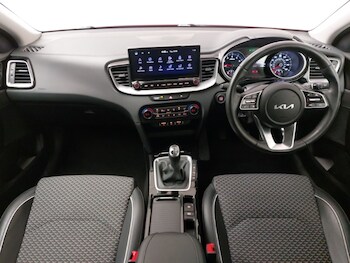 Used Kia XCeed 2023 for sale - 77815309: Photo