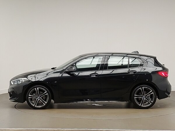 Used BMW 1 Series 2024 for sale - 76294097: Photo 4