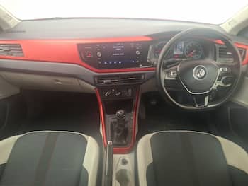 Used Volkswagen Polo 2019 for sale - 79647675: Photo