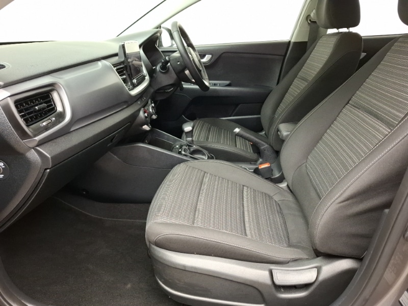 Used Kia Stonic 2025 for sale - 77736436: Photo 5