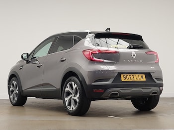 Used Renault Captur 2022 for sale - 76183451: Photo
