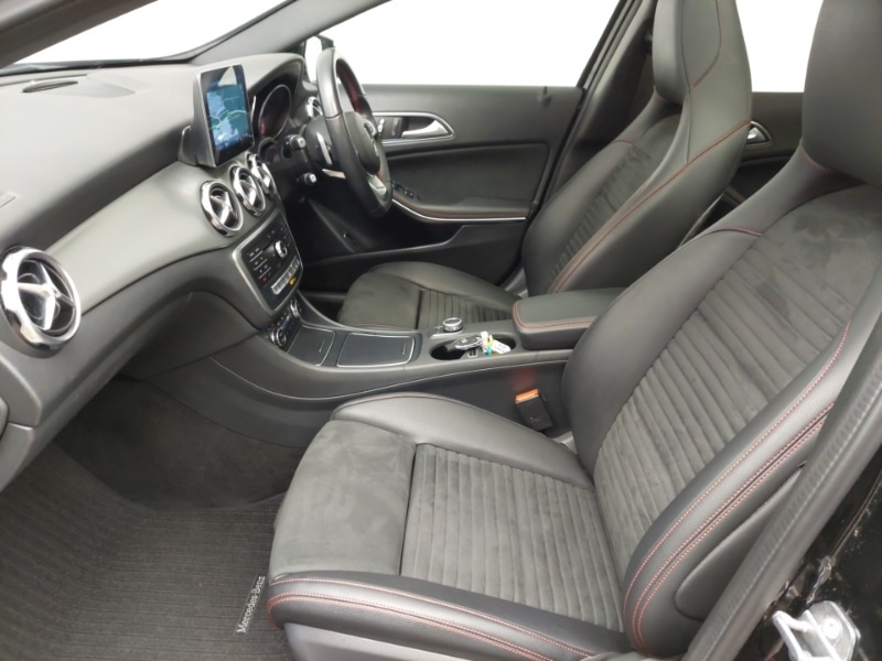 Used Mercedes-Benz GLA 2020 for sale - 76928558: Photo 5