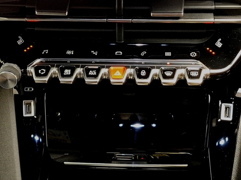 Used Peugeot 2008 2022 for sale - 76478618: Photo 16