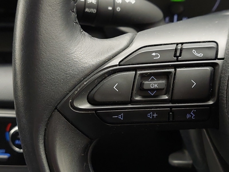 Used Toyota Yaris 2023 for sale - 77149771: Photo 18