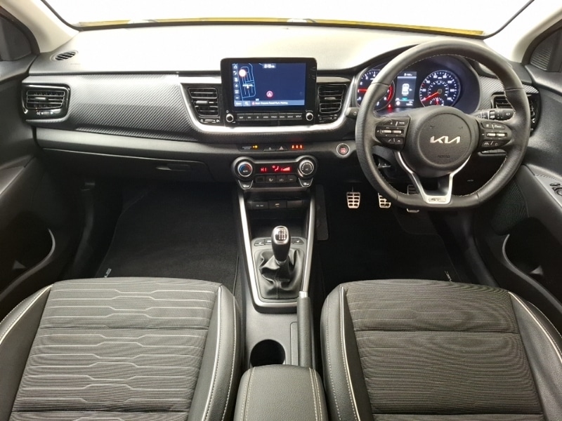 Used Kia Stonic 2023 for sale - 77832345: Photo 2