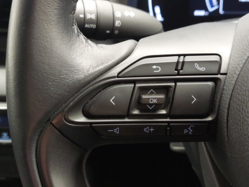 Used Toyota Yaris 2024 for sale - 77530897: Photo 18