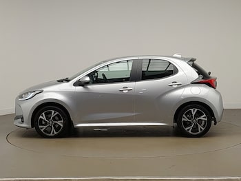 Used Toyota Yaris 2024 for sale - 77530897: Photo