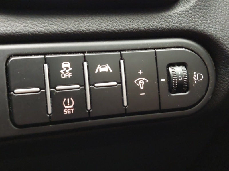 Used Kia XCeed 2025 for sale - 76408144: Photo 16