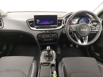 Used Kia XCeed 2025 for sale - 76408144: Photo