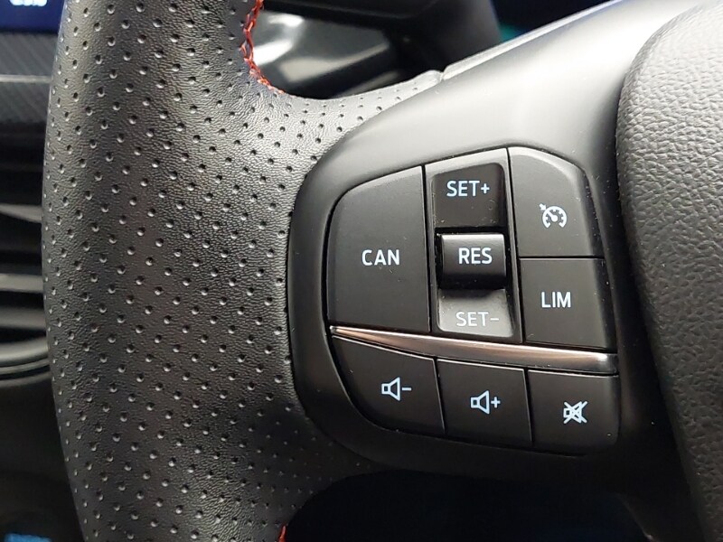 Used Ford Focus 2022 for sale - 76533159: Photo 18