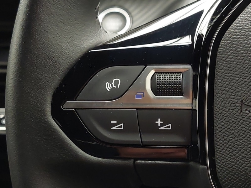 Used Peugeot 2008 2024 for sale - 76970277: Photo 18