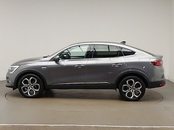 Used Renault Arkana 2023 for sale - 77939000: Photo