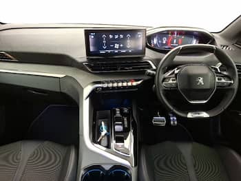 Used Peugeot 5008 2023 for sale - 79686028: Photo
