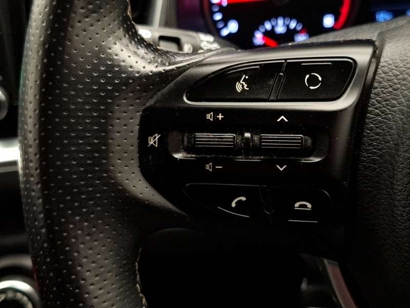 Used Kia Stonic 2020 for sale - 78099241: Photo 18