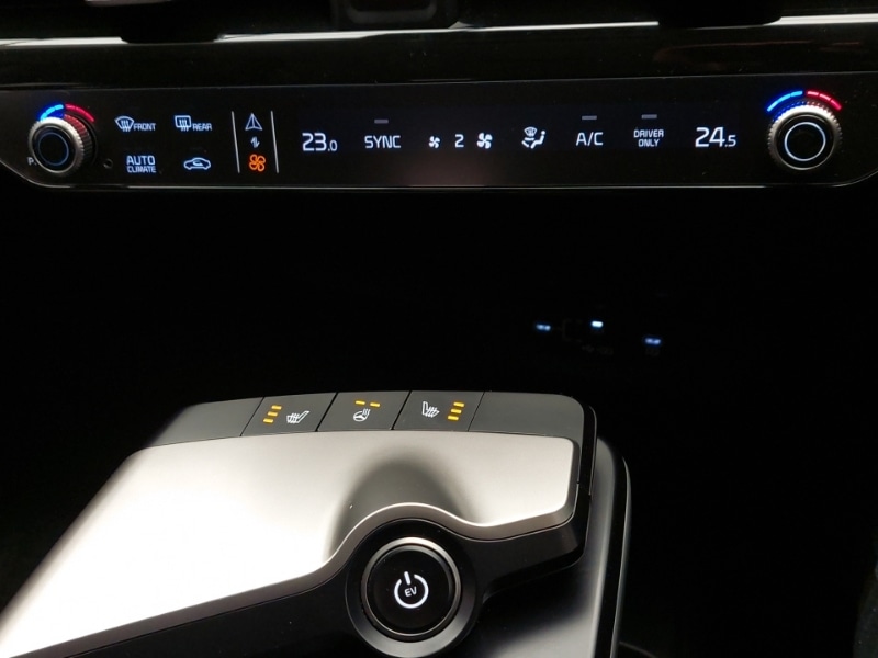 Used Kia EV6 2025 for sale - 77252104: Photo 15