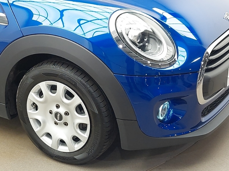 Used MINI Hatch 2019 for sale - 76354383: Photo 9