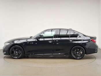 Used BMW 3 Series 2024 for sale - 77678124: Photo