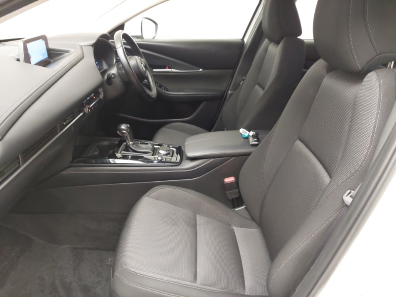 Used Mazda CX-30 2023 for sale - 76717894: Photo 5