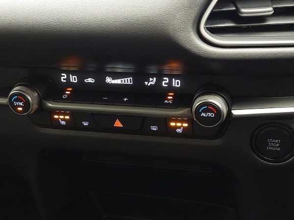 Used Mazda CX-30 2023 for sale - 76213314: Photo 15