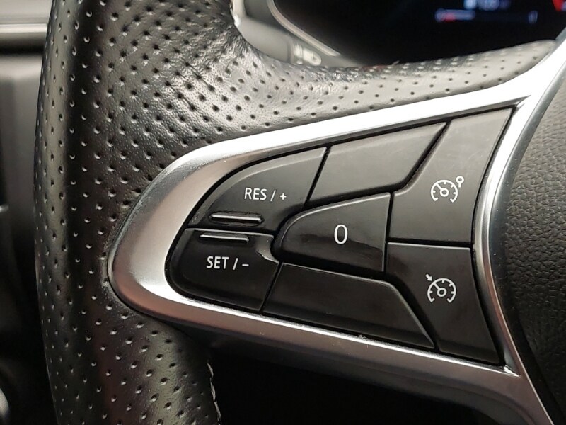 Used Renault Captur 2022 for sale - 76354368: Photo 18