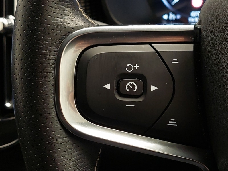 Used Volvo XC40 2021 for sale - 76579200: Photo 18