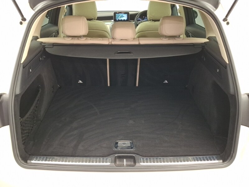 Used Mercedes-Benz GLC 2015 for sale - 77556254: Photo 8