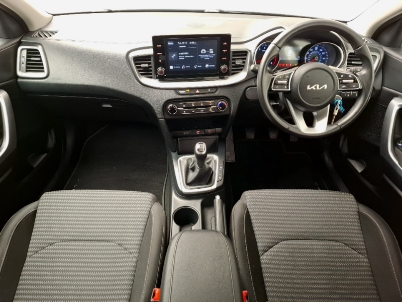 Used Kia XCeed 2023 for sale - 78013308: Photo 2