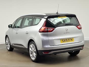 Used Renault Grand Scenic 2019 for sale - 79737398: Photo