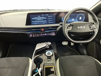 Used Kia EV6 2023 for sale - 79529413: Photo