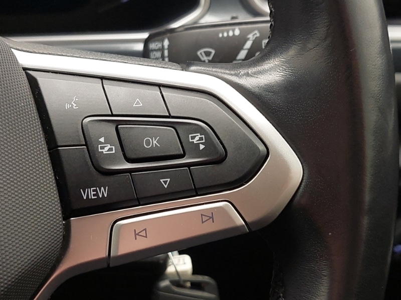 Used Volkswagen T-Roc 2022 for sale - 77379907: Photo 19